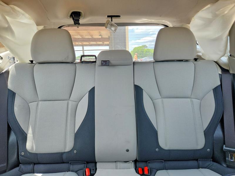 52813546 :رقم المزاد ، JF2SKADC6LH597272 vin ، 2020 Subaru Forester مزاد بيع