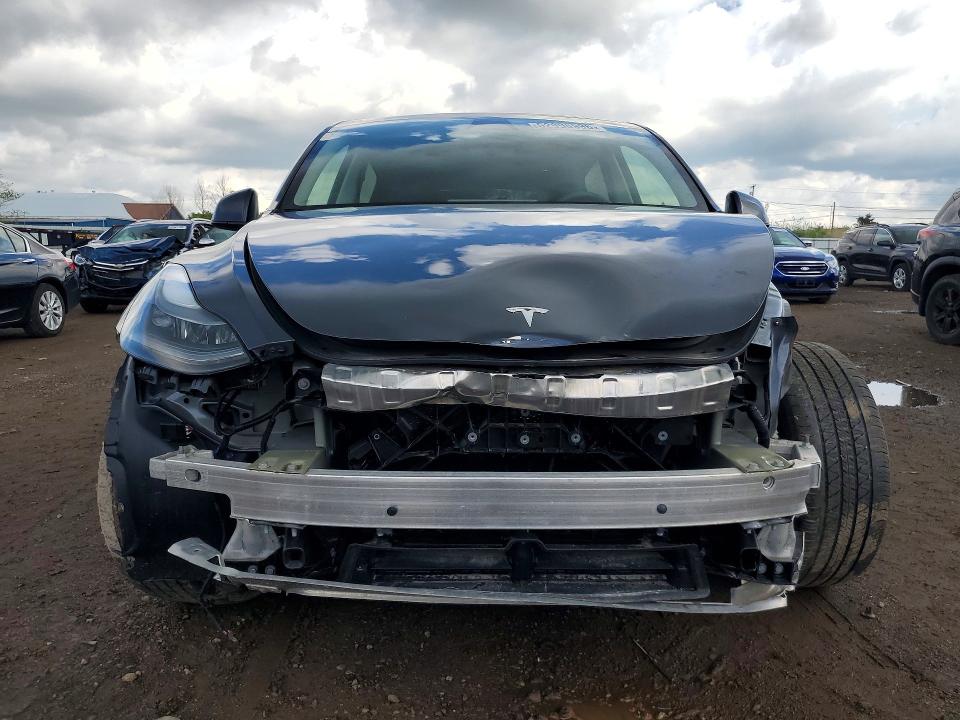 52998996 :رقم المزاد ، 7SAYGDEE3PF843165 vin ، 2023 Tesla Model Y مزاد بيع