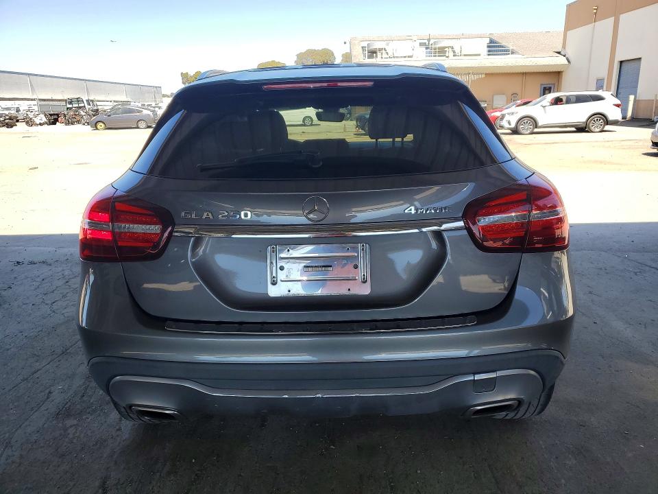 Продажа на аукционе авто 2018 Mercedes-benz Gla, vin: WDCTG4GB3JJ520996, номер лота: 55003256