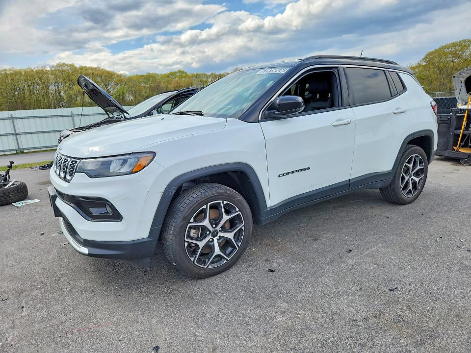 52676956 :رقم المزاد ، 3C4NJDCN1ST510560 vin ، 2025 Jeep Compass مزاد بيع