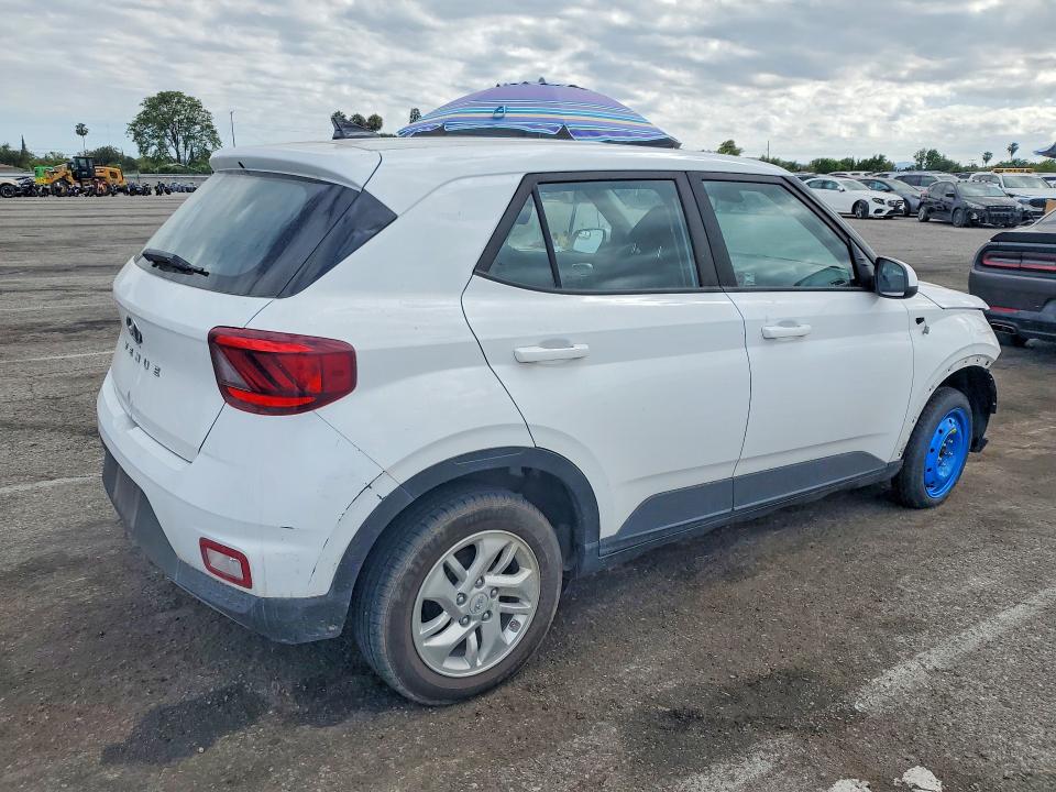 55013676 :رقم المزاد ، KMHRB8A38MU112015 vin ، 2021 Hyundai Venue مزاد بيع