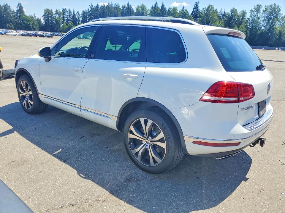 Продаж на аукціоні авто 2017 Volkswagen Touareg, vin: WVGRF7BP8HD003284, номер лоту: 55415286
