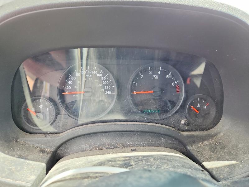 53072986 :رقم المزاد ، 1J4NT4FBXBD136929 vin ، 2011 Jeep Compass مزاد بيع