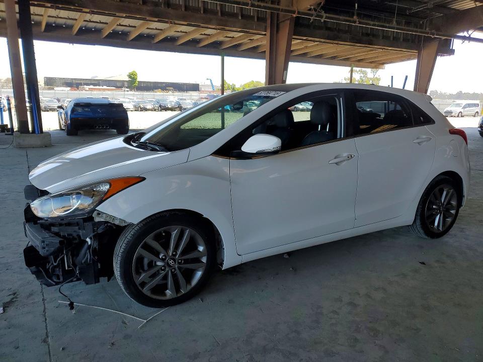 52769716 :رقم المزاد ، KMHD35LH2GU300497 vin ، 2016 Hyundai Elantra Gt مزاد بيع