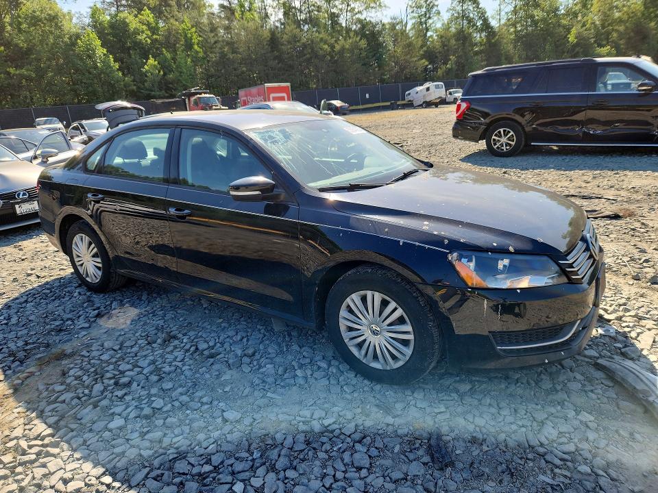 53954396 :رقم المزاد ، 1VWAT7A34EC094660 vin ، 2014 Volkswagen Passat مزاد بيع