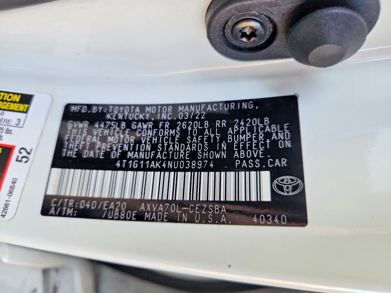 52451176 :رقم المزاد ، 4T1G11AK4NU038974 vin ، 2022 Toyota Camry مزاد بيع