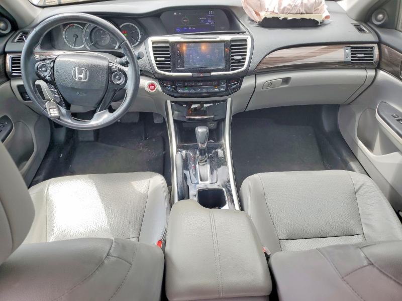 2017 Honda Accord მანქანა იყიდება აუქციონზე, vin: 1HGCR3F81HA029371, აუქციონის ნომერი: 53747366