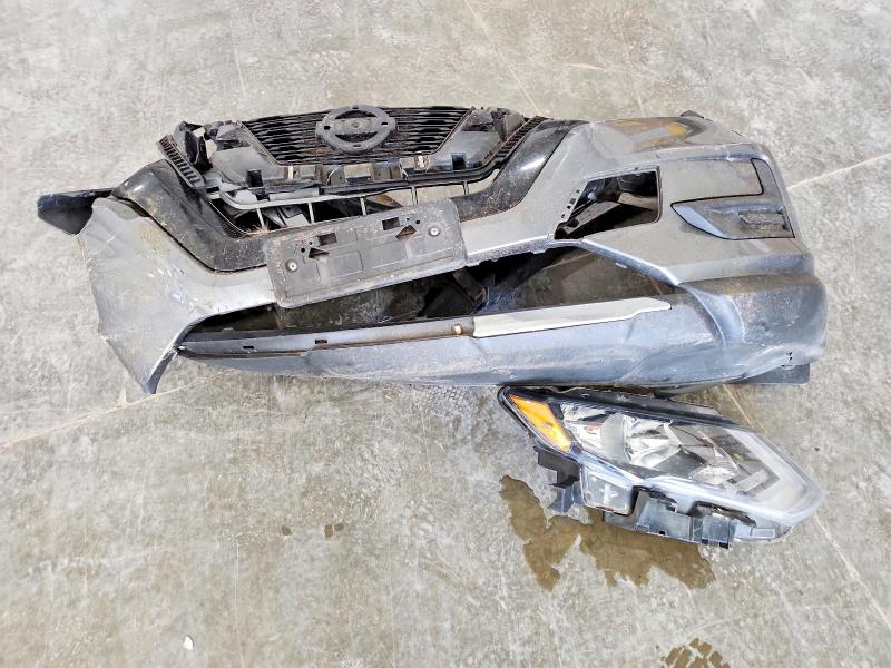 2017 Nissan Rogue მანქანა იყიდება აუქციონზე, vin: JN8AT2MT9HW130142, აუქციონის ნომერი: 51787936
