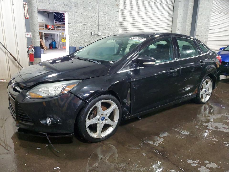 2013 Ford Focus მანქანა იყიდება აუქციონზე, vin: 1FADP3J2XDL144969, აუქციონის ნომერი: 54022096
