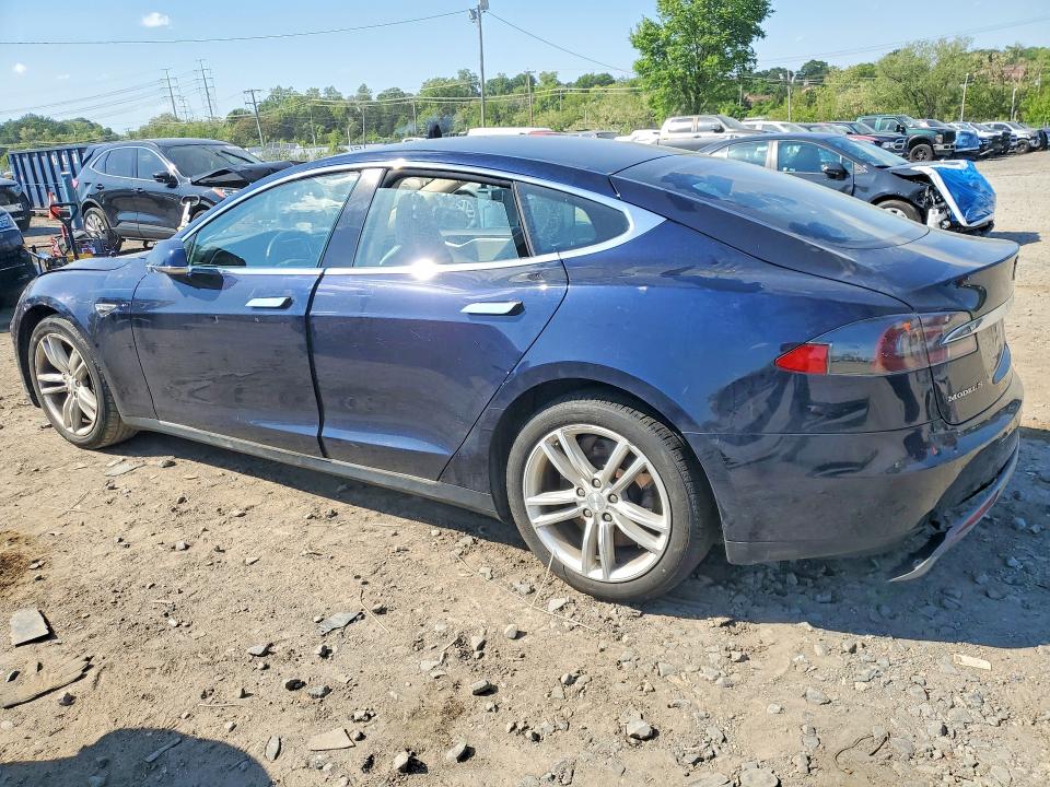 51848926 :رقم المزاد ، 5YJSA1H12EFP41588 vin ، 2014 Tesla Model S مزاد بيع