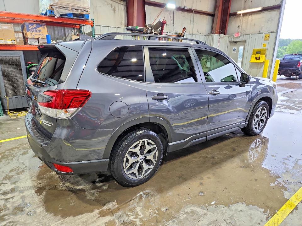 Продажа на аукционе авто 2020 Subaru Forester, vin: JF2SKAJC0LH519090, номер лота: 54669206