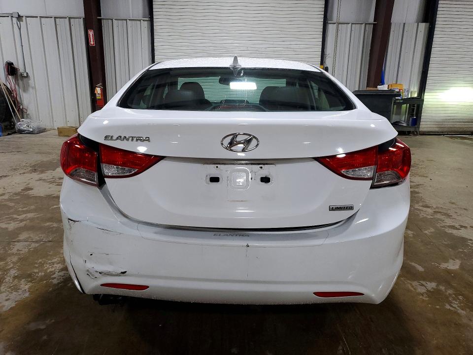 52608456 :رقم المزاد ، 5NPDH4AE3DH246285 vin ، 2013 Hyundai Elantra مزاد بيع