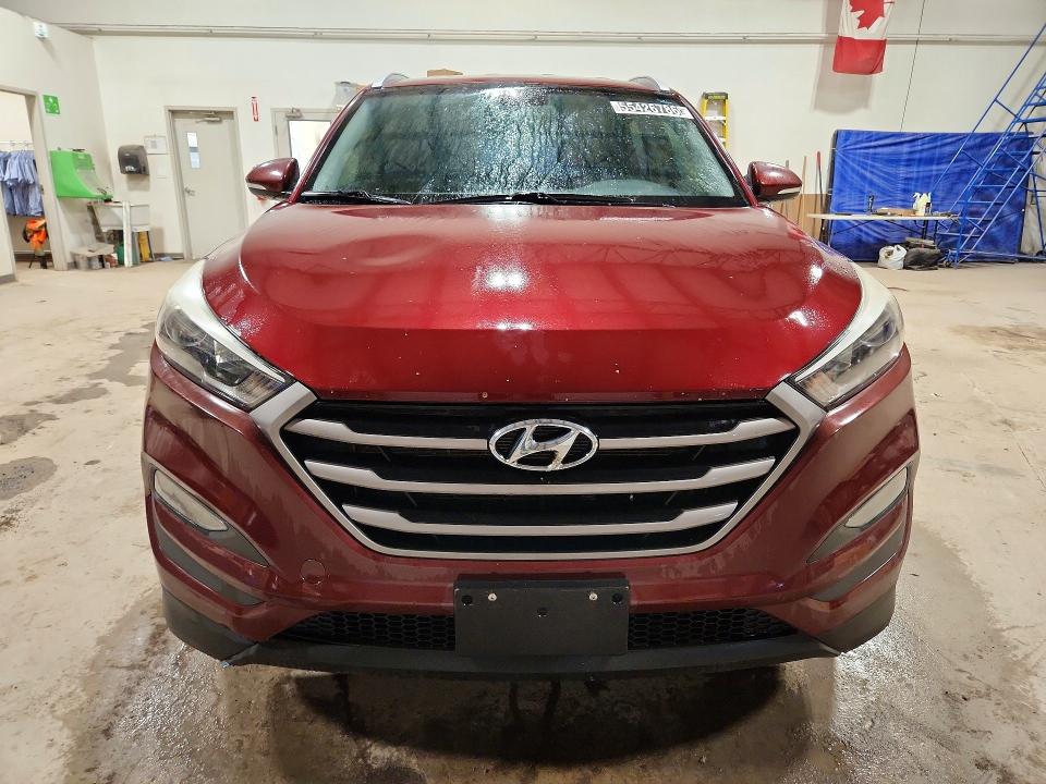 2016 Hyundai Tucson მანქანა იყიდება აუქციონზე, vin: KM8J33A47GU035910, აუქციონის ნომერი: 55426786