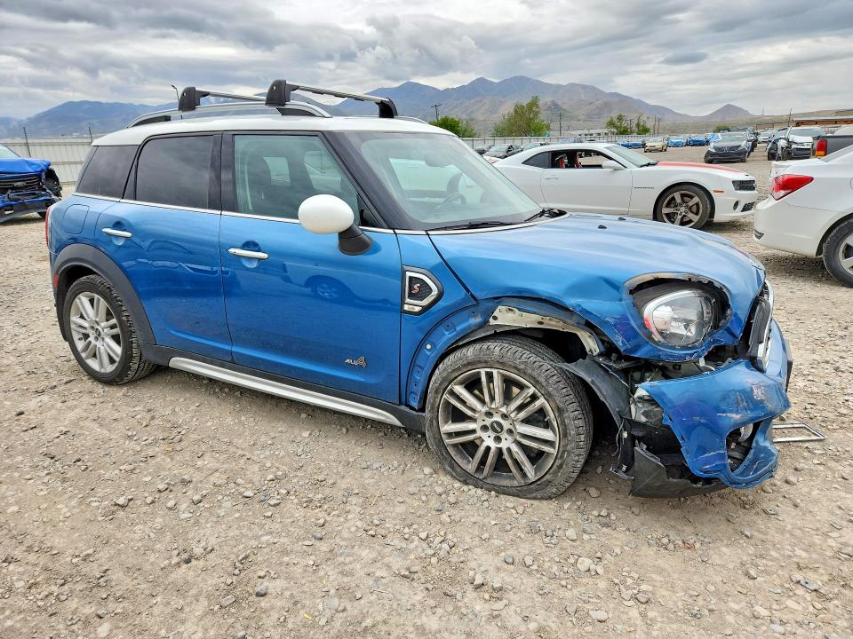 Продаж на аукціоні авто 2017 Mini Cooper, vin: WMZYT5C32H3D81523, номер лоту: 52253116