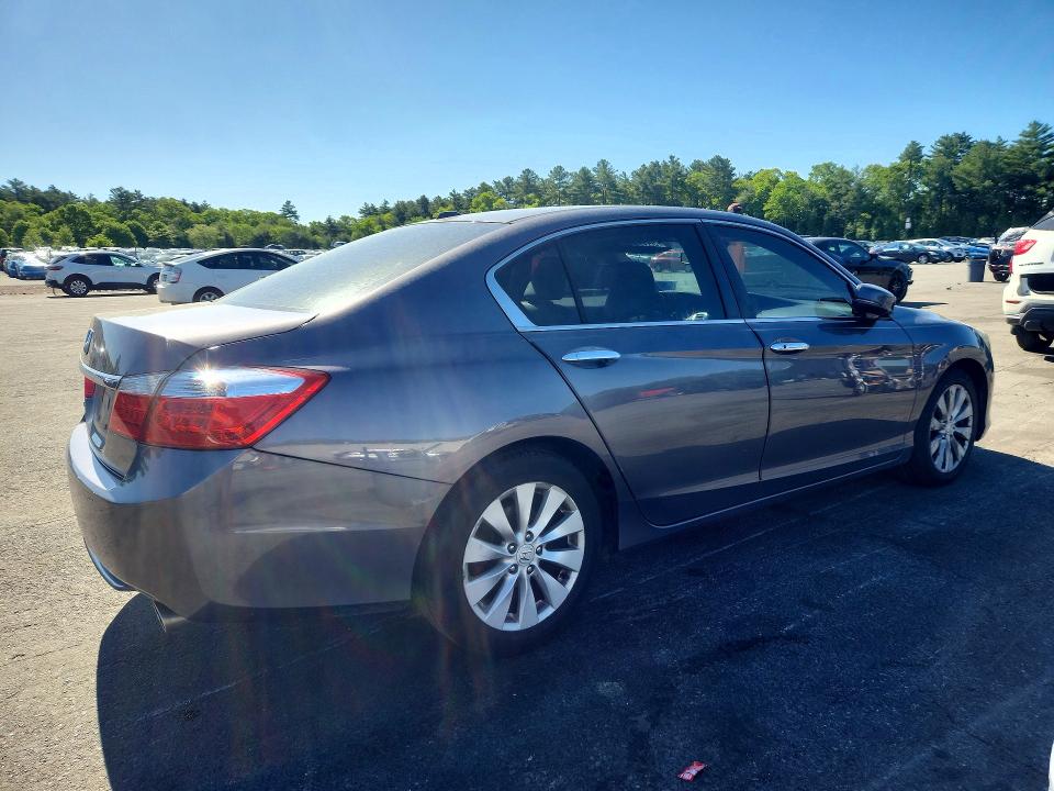 55324796 :رقم المزاد ، 1HGCR2F88EA051695 vin ، 2014 Honda Accord مزاد بيع