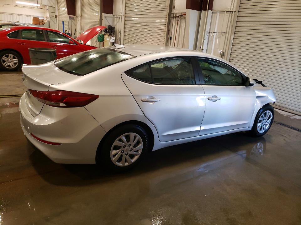 2017 Hyundai Elantra მანქანა იყიდება აუქციონზე, vin: KMHD74LF6HU399422, აუქციონის ნომერი: 55304616
