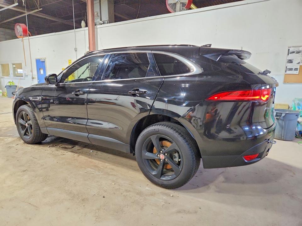 Продажа на аукционе авто 2017 Jaguar F-pace, vin: SADCK2BV4HA068002, номер лота: 52095346