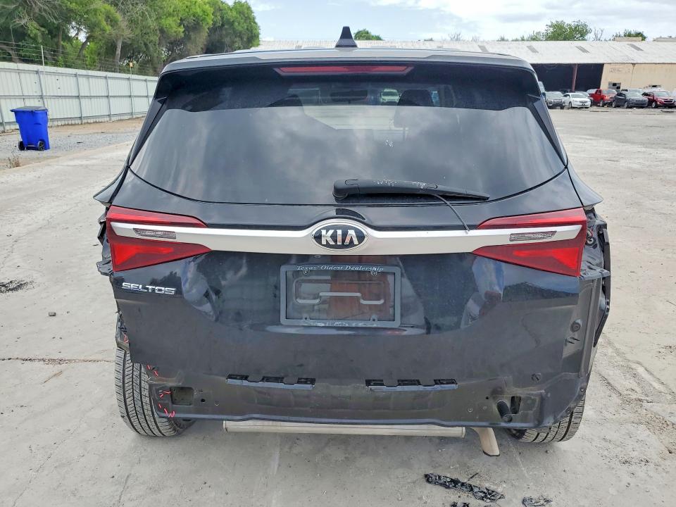 54604406 :رقم المزاد ، KNDEPCAAXM7047172 vin ، 2021 Kia Seltos مزاد بيع