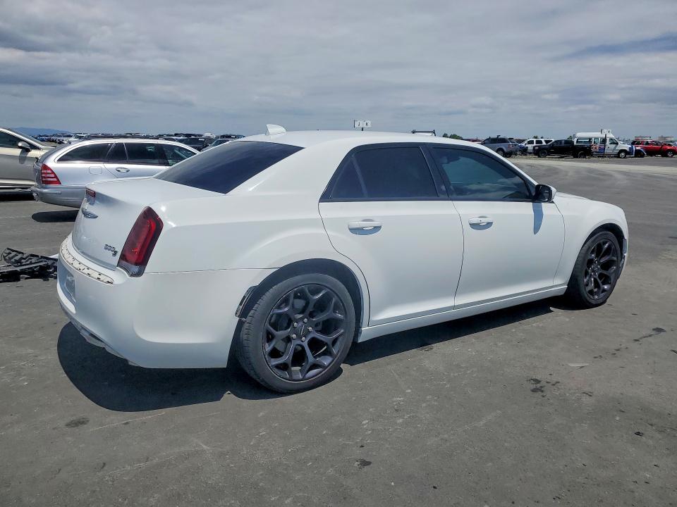 Продаж на аукціоні авто 2019 Chrysler 300, vin: 2C3CCABG4KH697888, номер лоту: 52398996