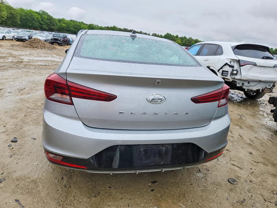 52763066 :رقم المزاد ، 5NPD84LF8LH559059 vin ، 2020 Hyundai Elantra مزاد بيع