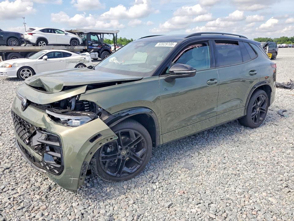 Auction sale of the 2026 Volkswagen Tiguan, vin: 3VVHR7RM7TM038853, lot number: 52029706