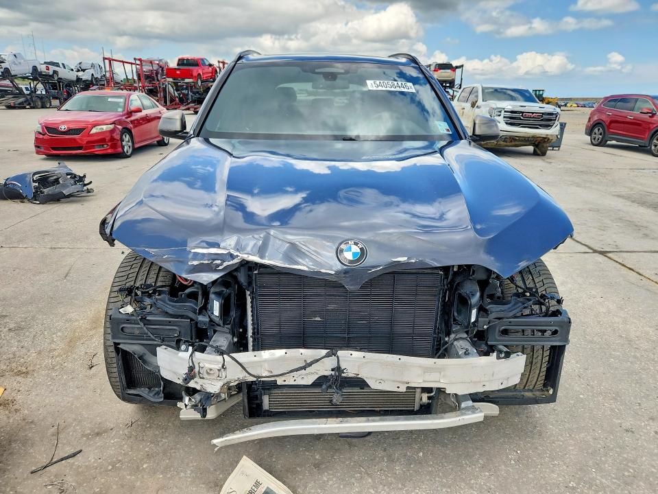 54058446 :رقم المزاد ، 5UXJU4C08M9D89341 vin ، 2021 Bmw X5 مزاد بيع