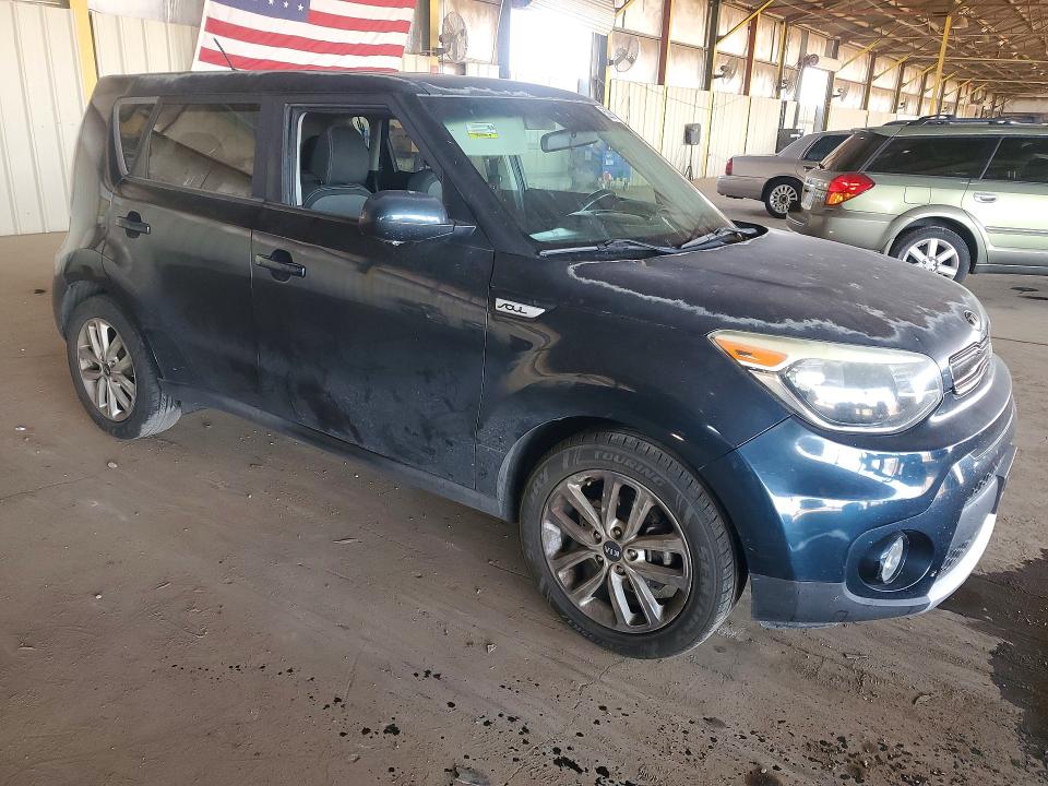 52960966 :رقم المزاد ، KNDJP3A5XH7464279 vin ، 2017 Kia Soul مزاد بيع