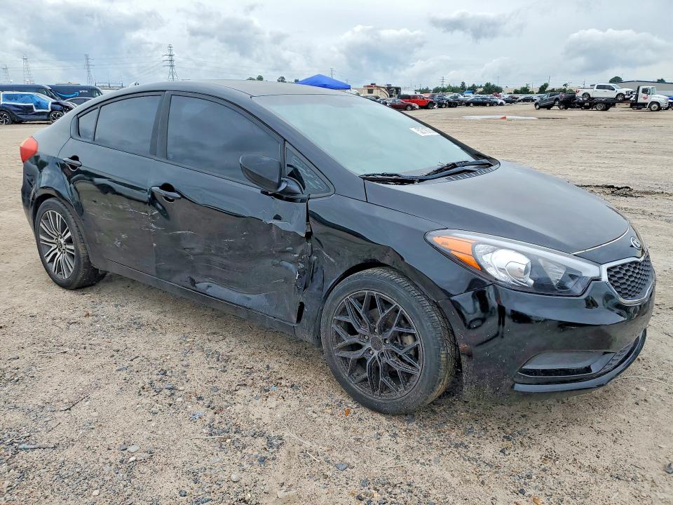 52718756 :رقم المزاد ، KNAFK4A6XG5577000 vin ، 2016 Kia Forte مزاد بيع