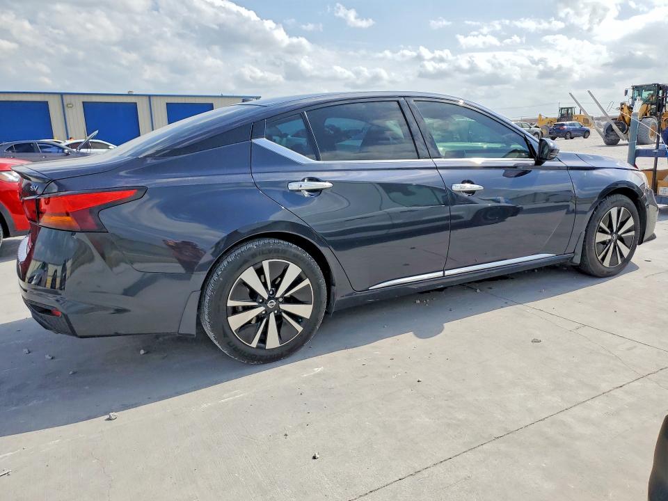Продажа на аукционе авто 2019 Nissan Altima, vin: 1N4BL4DV1KC141146, номер лота: 53132726