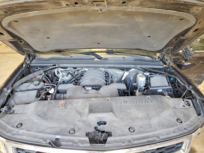 2015 Chevrolet Suburban მანქანა იყიდება აუქციონზე, vin: 1GNSKJKC7FR176801, აუქციონის ნომერი: 53743006
