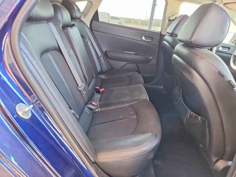 53530756 :رقم المزاد ، 5XXGT4L35JG188792 vin ، 2018 Kia Optima مزاد بيع