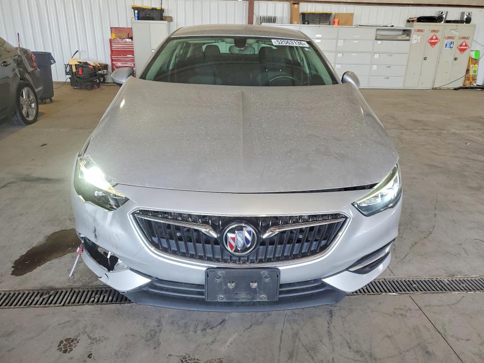 52563136 :رقم المزاد ، W04GL6SXXJ1155776 vin ، 2018 Buick Regal مزاد بيع