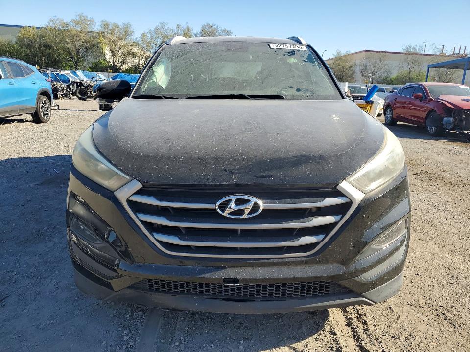 52757396 :رقم المزاد ، KM8J33A41HU534624 vin ، 2017 Hyundai Tucson مزاد بيع
