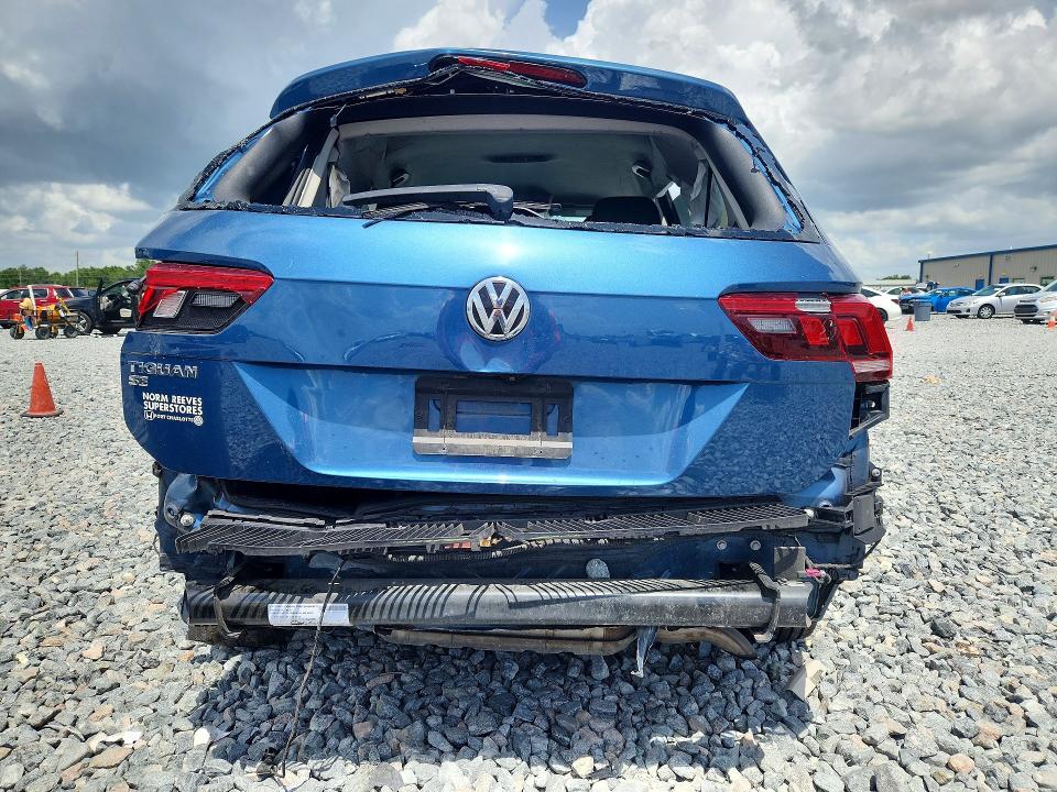 55173606 :رقم المزاد ، 3VV3B7AX8LM115704 vin ، 2020 Volkswagen Tiguan مزاد بيع