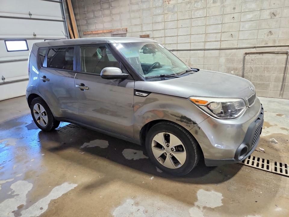 52258986 :رقم المزاد ، KNDJN2A28F7225610 vin ، 2015 Kia Soul مزاد بيع