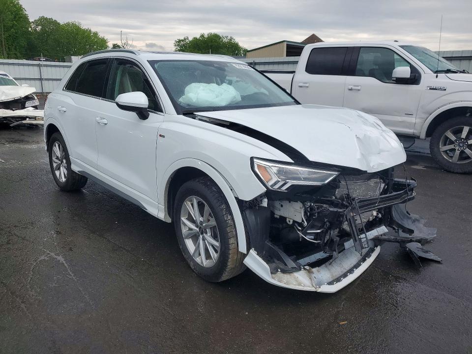 53714536 :رقم المزاد ، WA1EECF36P1089677 vin ، 2023 Audi Q3 مزاد بيع
