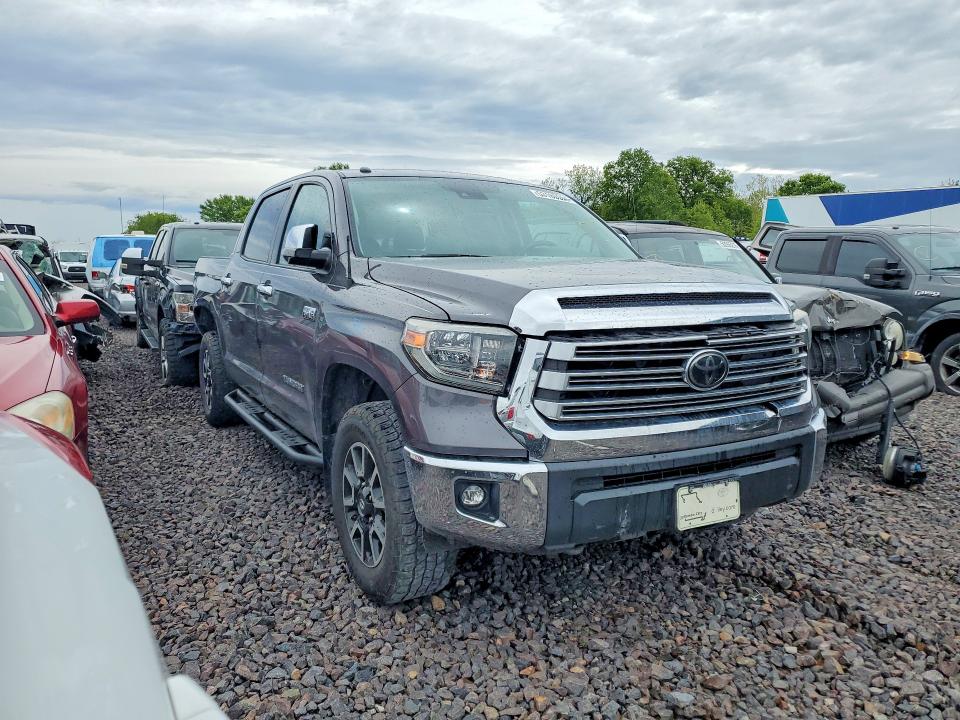 53180006 :رقم المزاد ، 5TFHW5F16JX708924 vin ، 2018 Toyota Tundra مزاد بيع