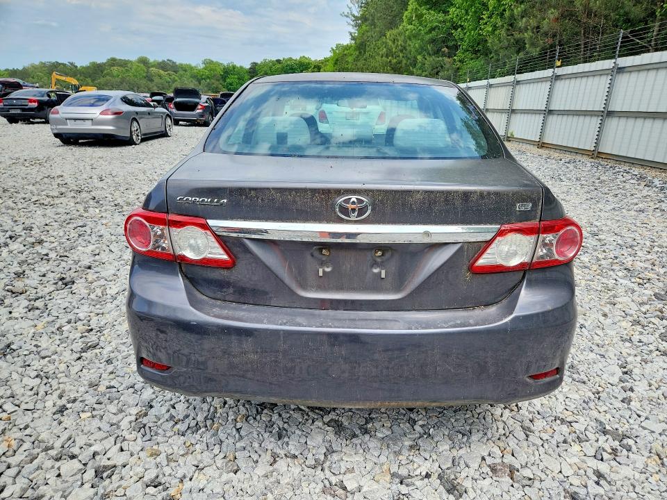 52657086 :رقم المزاد ، 5YFBU4EE5DP137908 vin ، 2013 Toyota Corolla مزاد بيع