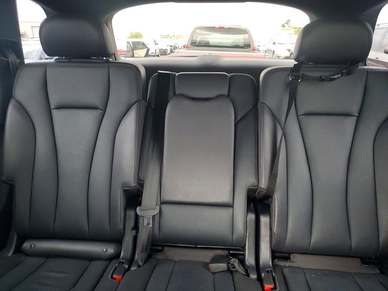 2018 Audi Q7 მანქანა იყიდება აუქციონზე, vin: WA1LAAF71JD014143, აუქციონის ნომერი: 55428576