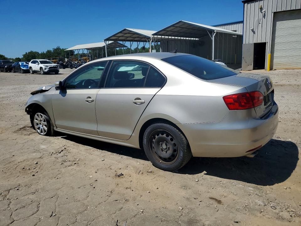 53347106 :رقم المزاد ، 3VWD17AJ1EM270676 vin ، 2014 Volkswagen Jetta مزاد بيع