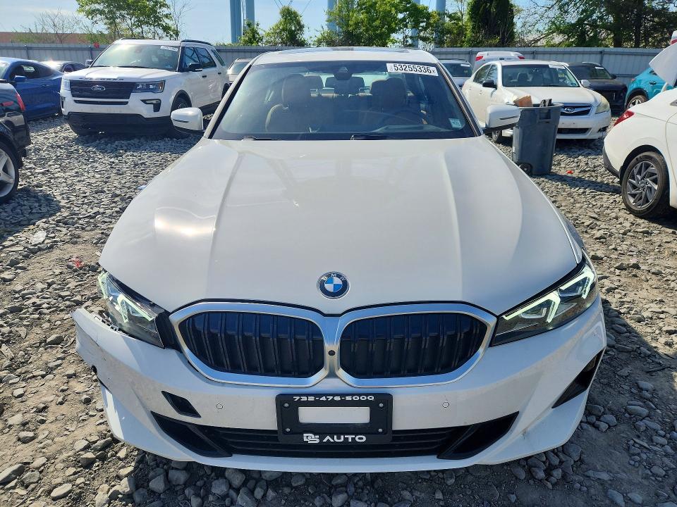 53255336 :رقم المزاد ، 3MW89CW02S8F79211 vin ، 2025 Bmw 330xi مزاد بيع