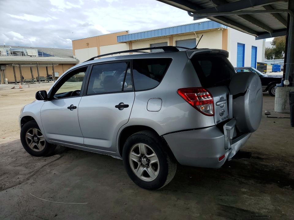 2010 Toyota Rav4 მანქანა იყიდება აუქციონზე, vin: JTMBF4DVXAD039192, აუქციონის ნომერი: 52233526