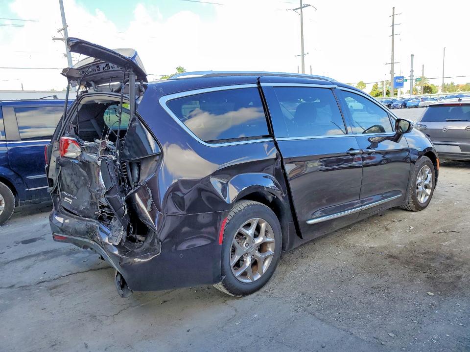 54206926 :رقم المزاد ، 2C4RC1GG5JR234147 vin ، 2018 Chrysler Pacifica مزاد بيع