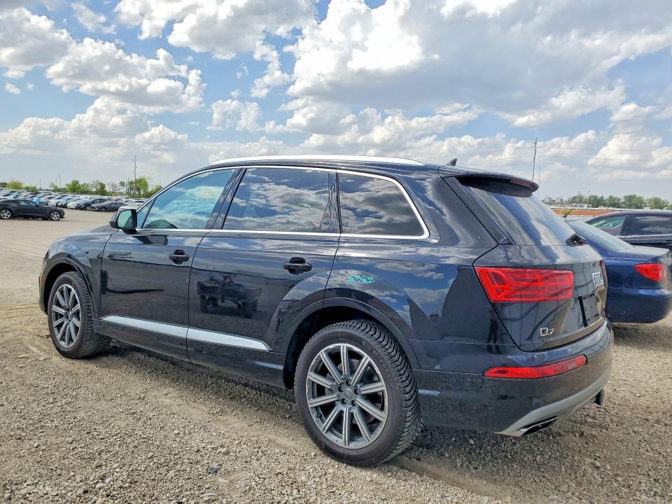 51862656 :رقم المزاد ، WA1LHAF70JD046187 vin ، 2018 Audi Q7 مزاد بيع