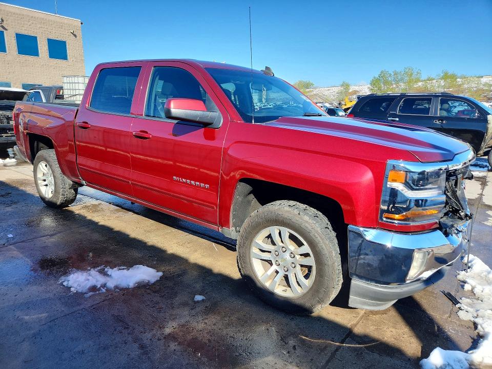 Продаж на аукціоні авто 2017 Chevrolet Silverado, vin: 3GCUKREC2HG165414, номер лоту: 52458986