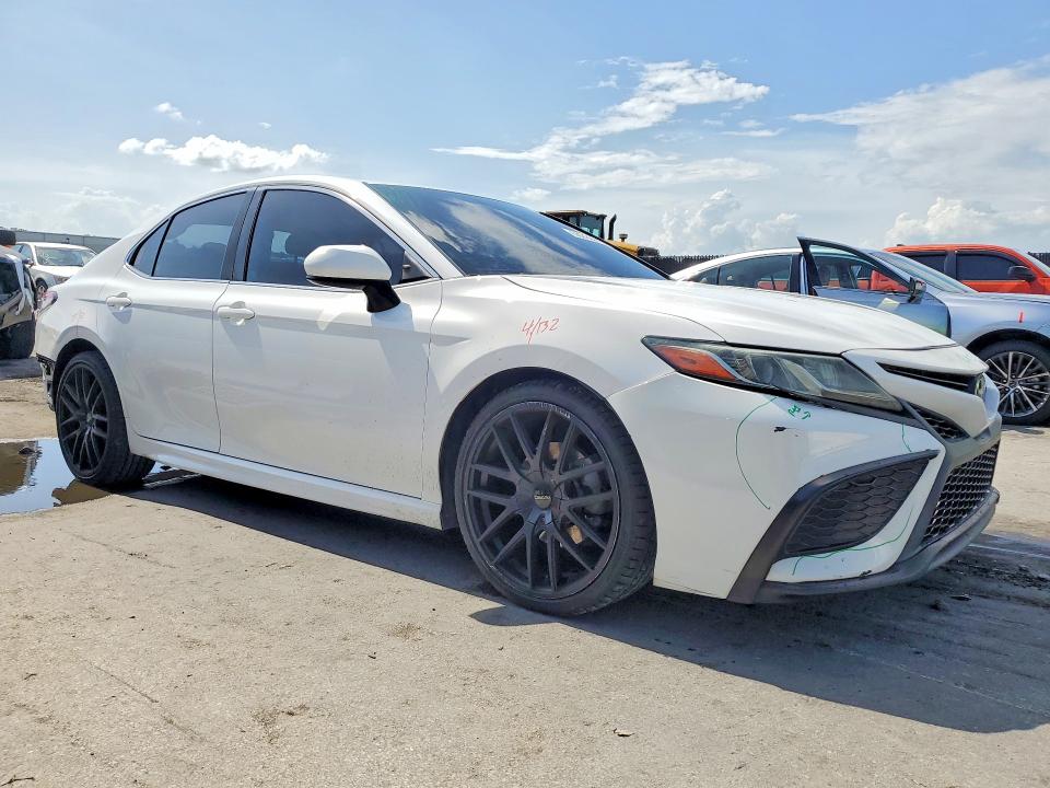 Aukcja sprzedaży 2021 Toyota Camry, vin: 4T1G11AK2MU563143, numer aukcji: 55211176