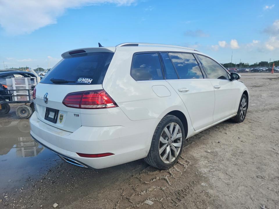 2018 Volkswagen Golf მანქანა იყიდება აუქციონზე, vin: 3VWL17AU5JM757251, აუქციონის ნომერი: 53827806