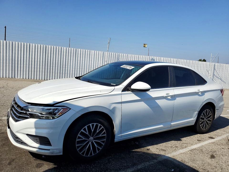 53232716 :رقم المزاد ، 3VWCB7BU9KM198915 vin ، 2019 Volkswagen Jetta مزاد بيع