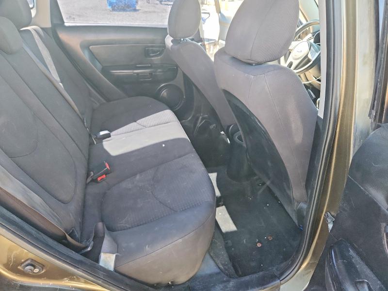 54721826 :رقم المزاد ، KNDJT2A56D7542315 vin ، 2013 Kia Soul مزاد بيع