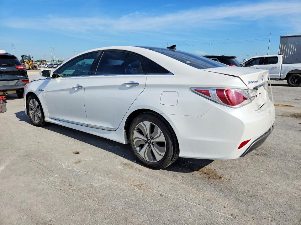 Auction sale of the 2015 Hyundai Sonata Hybrid, vin: KMHEC4A46FA123788, lot number: 51804076